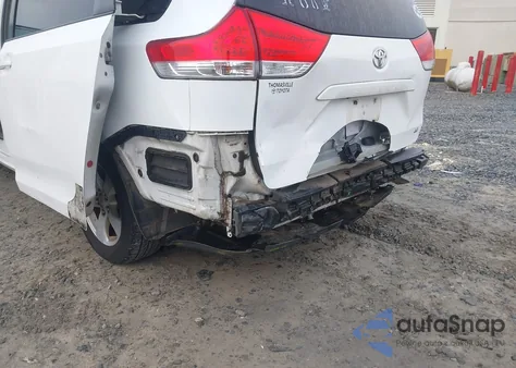 2012 Toyota Sienna Le V6 8 Passenger from USA, damaged, VIN 5TDKK3DCXCS203973